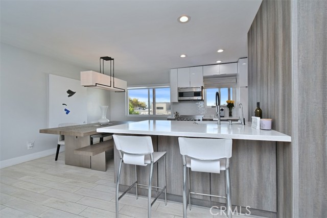 Detail Gallery Image 20 of 48 For 13543 Moorpark St #15,  Sherman Oaks,  CA 91423 - 1 Beds | 1/1 Baths