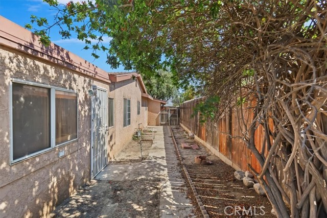 Detail Gallery Image 4 of 25 For 514 Hartzell, Redlands,  CA 92374 - 4 Beds | 2 Baths