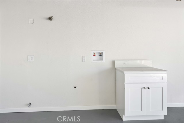 Detail Gallery Image 37 of 39 For 727 N Burney St, Rialto,  CA 92376 - 3 Beds | 2 Baths