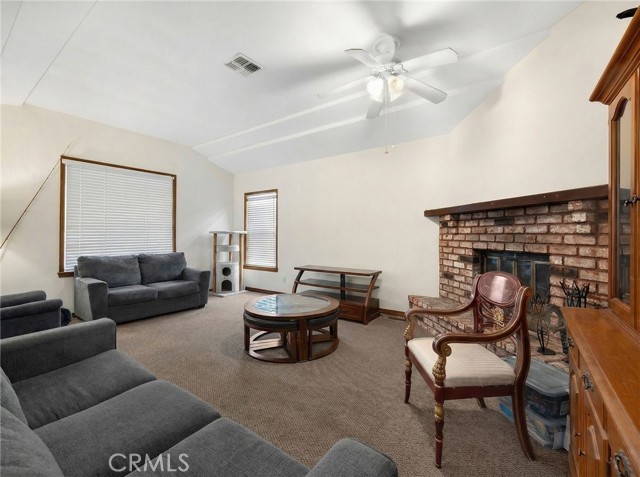 Detail Gallery Image 6 of 17 For 1305 S Cabrillo, San Pedro,  CA 90731 - 2 Beds | 1 Baths