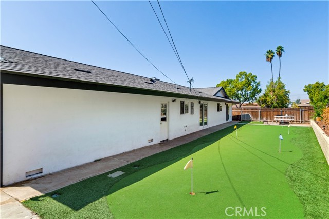 Detail Gallery Image 3 of 18 For 5950 Bond St, Riverside,  CA 92506 - 4 Beds | 2 Baths