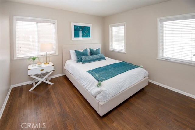 212 41st Street, Manhattan Beach, California 90266, 3 Bedrooms Bedrooms, ,1 BathroomBathrooms,Residential,Sold,41st Street,SB22068683