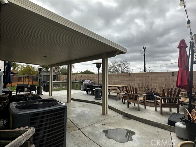 1928 Hawthorne Street, San Jacinto CA: https://media.crmls.org/medias/a448f7b3-ebbc-4a02-8e4c-81743c4862cc.jpg