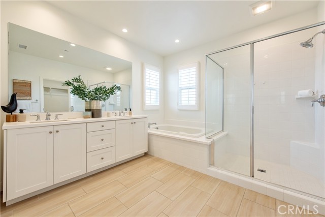 Detail Gallery Image 24 of 31 For 111 Omar, Irvine,  CA 92620 - 4 Beds | 3 Baths