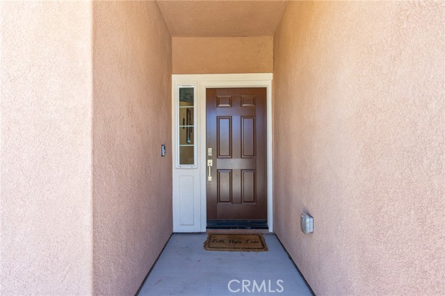 Detail Gallery Image 7 of 43 For 11856 Calenda Ct, Victorville,  CA 92392 - 4 Beds | 3 Baths