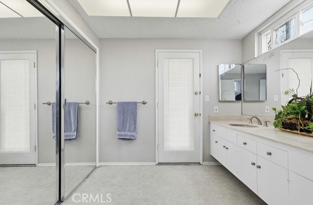 Detail Gallery Image 40 of 74 For 5346 E Flagstone St, Long Beach,  CA 90808 - 4 Beds | 3 Baths