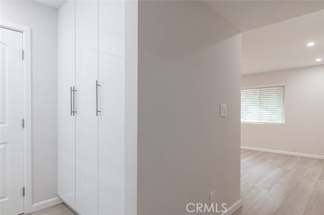 356 W California Avenue, Glendale CA: https://media.crmls.org/medias/a44b3504-d736-4392-afe3-b91e60b43c33.jpg