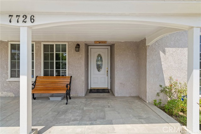 7726 Blanchard Avenue, Fontana CA: https://media.crmls.org/medias/a44ba922-30f8-48d6-b125-3fd8917f2e8f.jpg