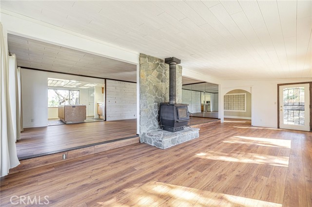 Detail Gallery Image 8 of 34 For 4819 Columbia Way, Lancaster,  CA 93536 - 2 Beds | 1/1 Baths