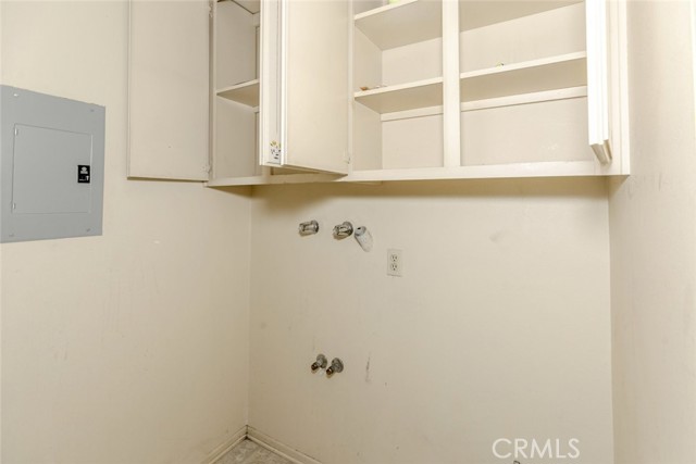 Detail Gallery Image 32 of 41 For 20737 Roscoe Bld #102,  Winnetka,  CA 91306 - 3 Beds | 3 Baths