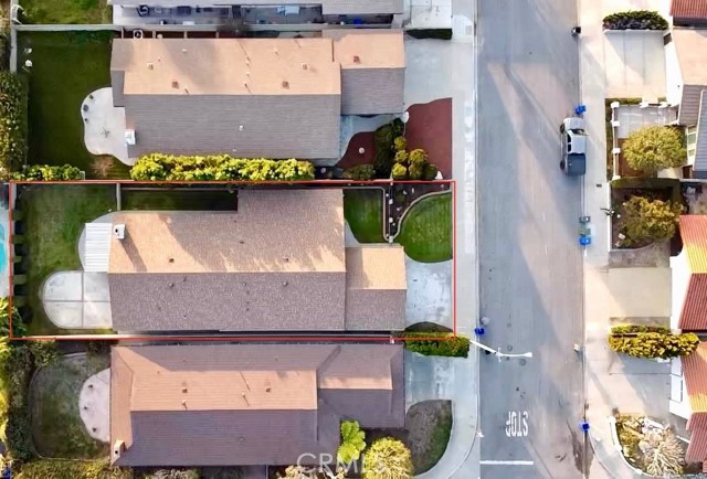 Detail Gallery Image 3 of 33 For 1556 23rd St, Manhattan Beach,  CA 90266 - 3 Beds | 2 Baths