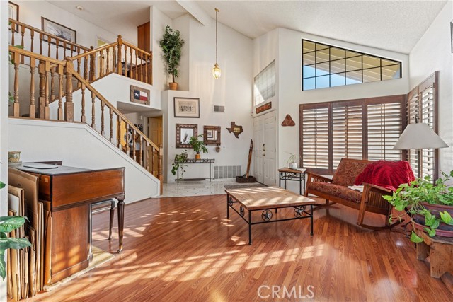 Detail Gallery Image 6 of 34 For 2323 Golden, Lancaster,  CA 93536 - 4 Beds | 3 Baths