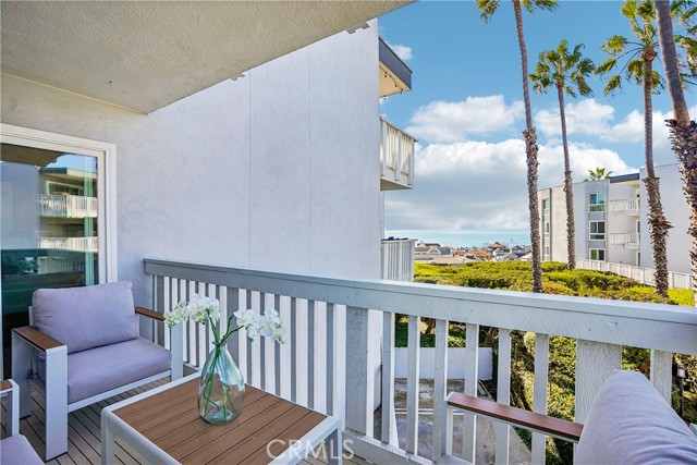 650The Village #212 Redondo Beach CA