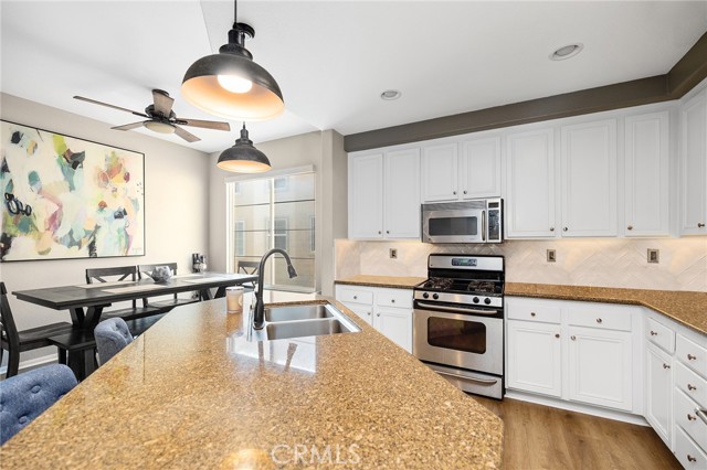 Detail Gallery Image 12 of 37 For 647 Hatfield Dr, San Marcos,  CA 92078 - 2 Beds | 2/1 Baths