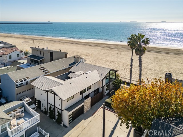 Detail Gallery Image 60 of 70 For 2 Laguna Pl, Long Beach,  CA 90803 - 4 Beds | 4 Baths