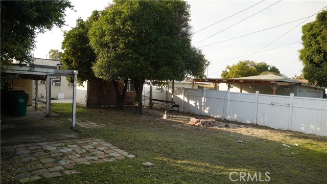 Detail Gallery Image 12 of 12 For 2452 Adriatic, Long Beach,  CA 90810 - 2 Beds | 1 Baths