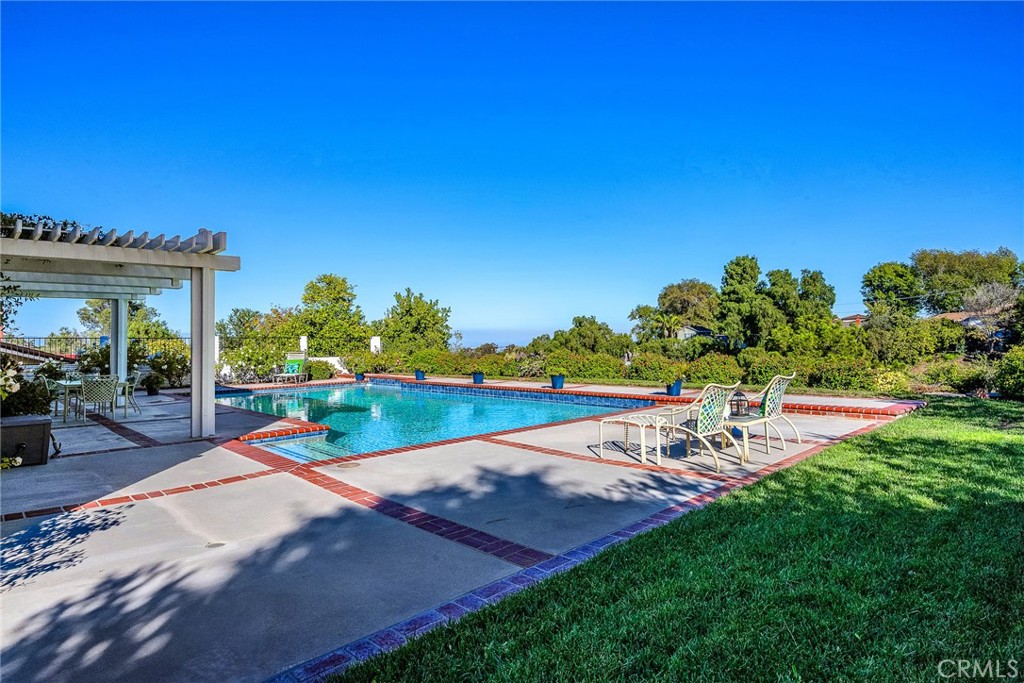 39. 4032 Rousseau Ln Palos Verdes Peninsula, CA 90274