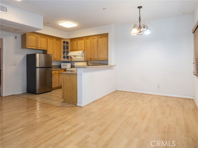 Detail Gallery Image 12 of 28 For 120 De Anza Street #208,  San Gabriel,  CA 91776 - 1 Beds | 1 Baths