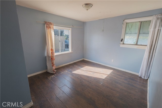 Detail Gallery Image 2 of 27 For 4660 Paramount Blvd, Pico Rivera,  CA 90660 - 2 Beds | 1 Baths