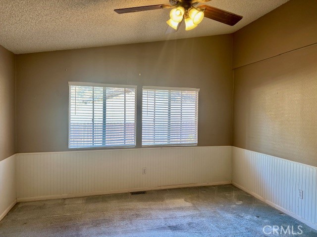 Detail Gallery Image 7 of 13 For 2570 Bridle Trail Ln, Paso Robles,  CA 93446 - 3 Beds | 2 Baths