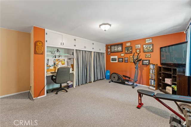 Detail Gallery Image 13 of 30 For 810 Arosa Dr, Crestline,  CA 92325 - 4 Beds | 2 Baths
