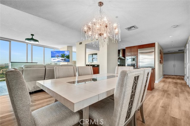 Detail Gallery Image 11 of 57 For 3131 Michelson Dr #1504,  Irvine,  CA 92612 - 3 Beds | 2/1 Baths