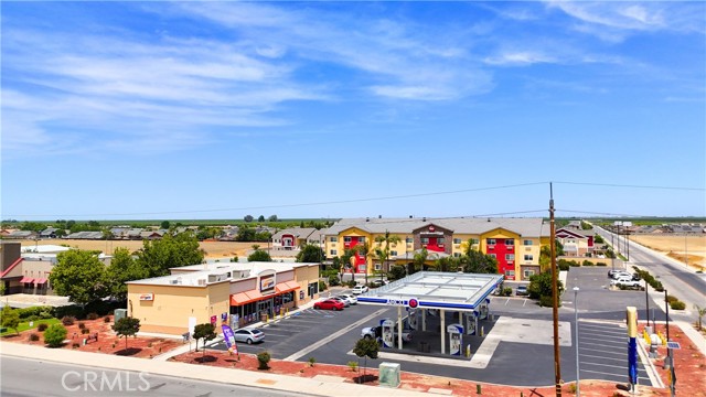 1702 Highway 46, Wasco CA: https://media.crmls.org/medias/a452ee93-ea62-45cb-bdfd-20a7155b0a20.jpg