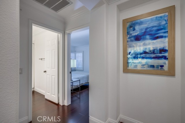 2569 Bungalow Place, Corona del Mar CA: https://media.crmls.org/medias/a4534524-5552-46b0-9aa1-df106071e377.jpg