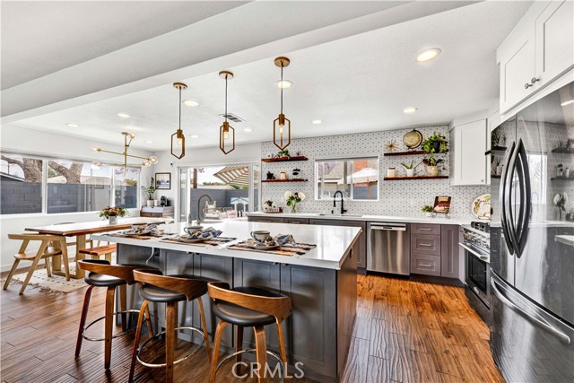 2218 S Linda Way, Santa Ana CA: https://media.crmls.org/medias/a4538da5-cb3d-49c7-9ecc-7779a91b505d.jpg