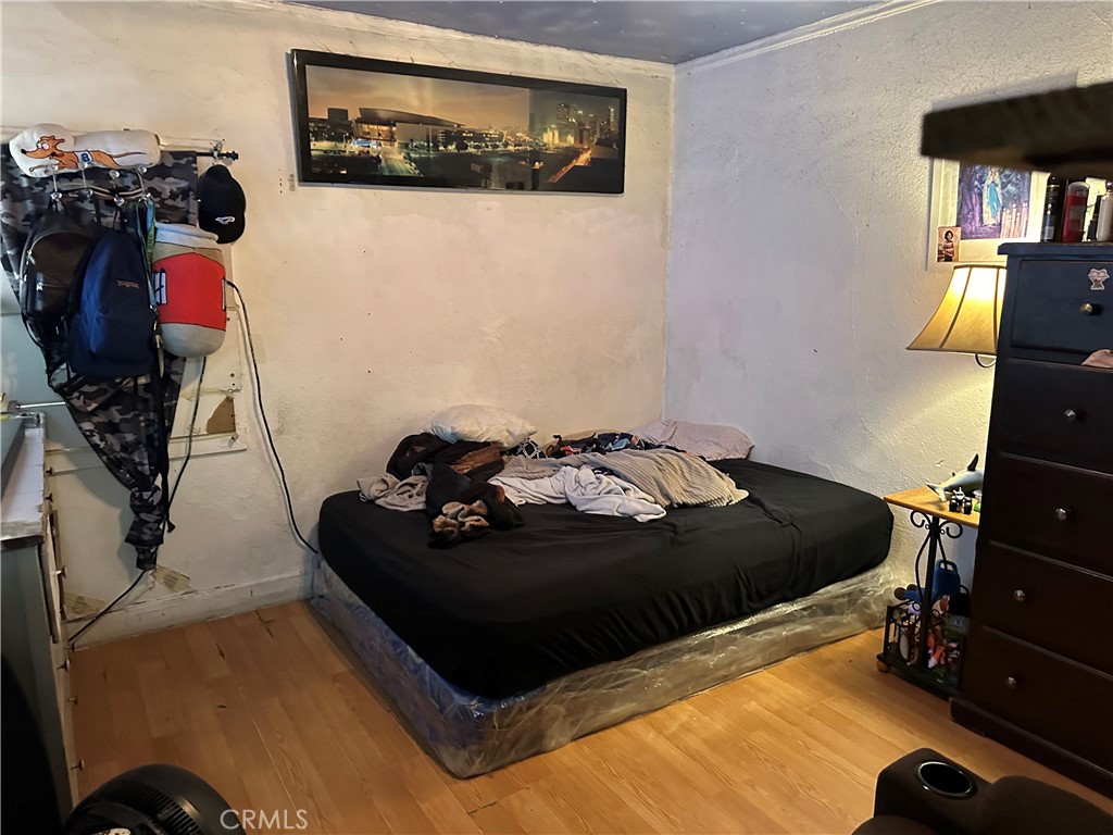 https://media.crmls.org/medias/a453e86c-6f11-462c-82a7-6f86bd46579d.jpg?preset=X-Large