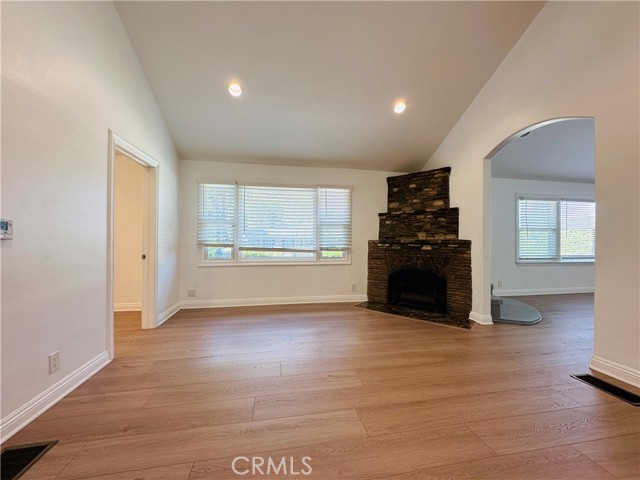 Detail Gallery Image 30 of 75 For 5148 Otis Ave, Tarzana,  CA 91356 - 4 Beds | 4 Baths