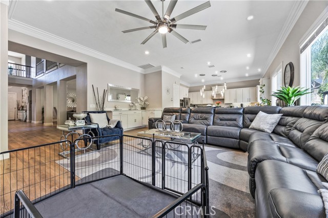 Detail Gallery Image 15 of 48 For 23850 Hollingsworth Dr, Murrieta,  CA 92562 - 4 Beds | 3/1 Baths