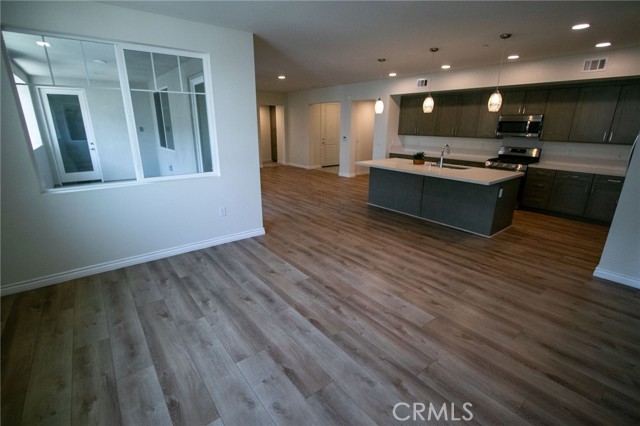 Detail Gallery Image 10 of 54 For 2850 Wagon Wheel Rd, Oxnard,  CA 93036 - 2 Beds | 2 Baths