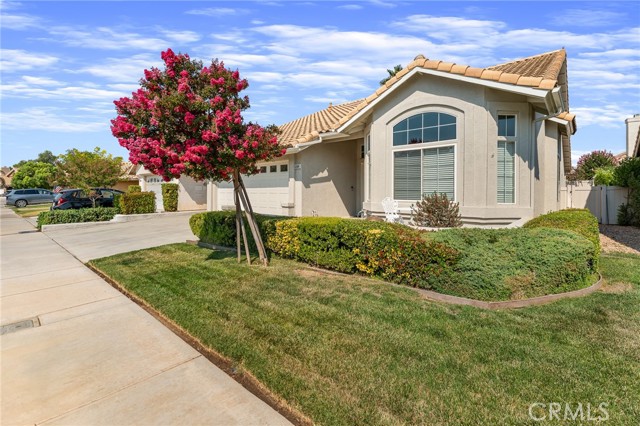 1173 Fairway Oaks Avenue, Banning CA: https://media.crmls.org/medias/a4549ad2-064e-4b67-abad-d878206d7bf6.jpg