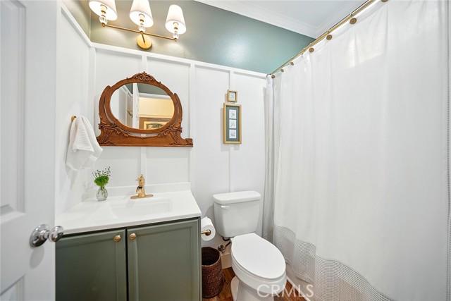 13742 Woodcrest Court, Eastvale CA: https://media.crmls.org/medias/a454b6c9-abee-49b7-ac30-f4675e1b8972.jpg