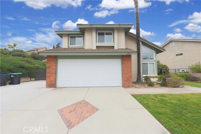 Detail Gallery Image 1 of 35 For 15998 Oak Hill Dr, Chino Hills,  CA 91709 - 4 Beds | 2/1 Baths