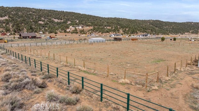 Detail Gallery Image 9 of 16 For 735 Cypress, Big Bear City,  CA 92314 - – Beds | – Baths