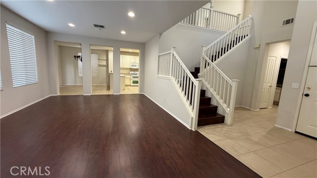 Detail Gallery Image 4 of 21 For 2 Eastwind, Buena Park,  CA 90621 - 4 Beds | 3 Baths