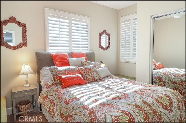 12 Lyon Ridge, Aliso Viejo CA: https://media.crmls.org/medias/a45563d1-9cf7-465b-8804-16fbc116f4b7.jpg