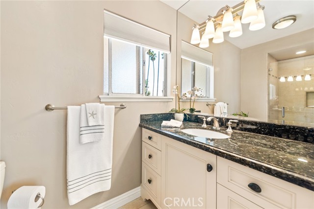 Detail Gallery Image 18 of 33 For 2772 2a E 2nd St #A2,  Long Beach,  CA 90803 - 2 Beds | 2 Baths