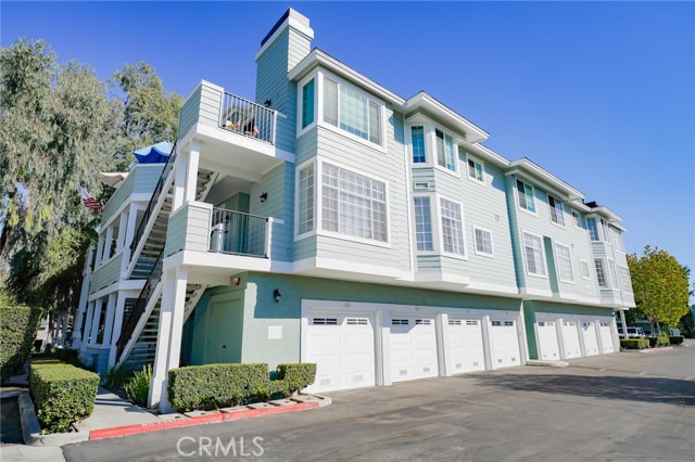 MLS# OC22239971
