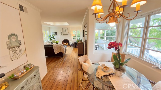 508 Seaview, Laguna Beach CA: https://media.crmls.org/medias/a4587467-ed51-482c-aa62-f87b8d4c1e92.jpg