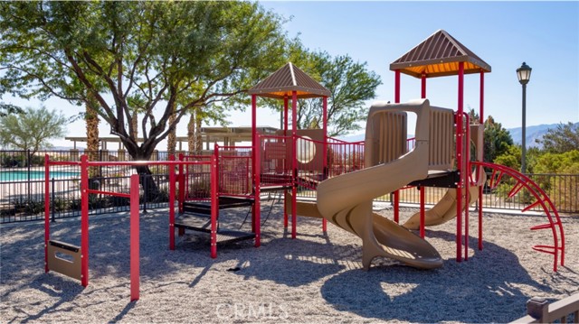 Detail Gallery Image 16 of 17 For 11378 N Star Ln, Desert Hot Springs,  CA 92440 - 3 Beds | 2 Baths