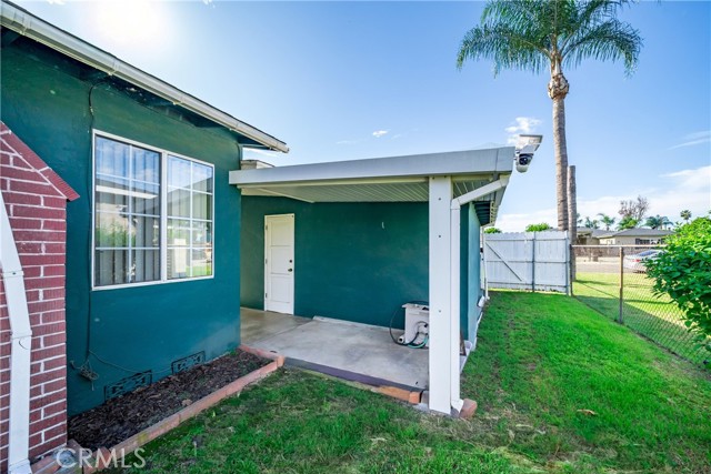 Detail Gallery Image 14 of 17 For 730 N Holmes, Ontario,  CA 91764 - 3 Beds | 1 Baths