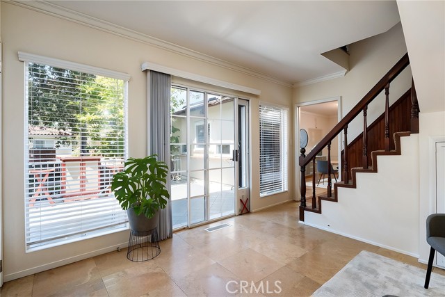 Detail Gallery Image 20 of 71 For 10109 Parr Avenue, Sunland,  CA 91040 - 3 Beds | 3 Baths