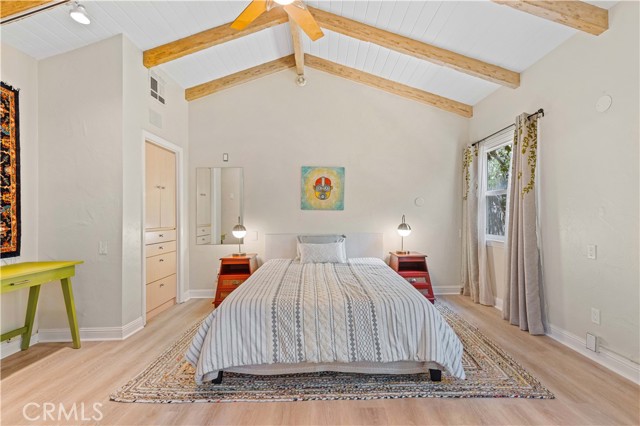 13405 Tiara Street, Valley Glen CA: https://media.crmls.org/medias/a45aa1d1-e617-4a00-b562-a5db66ee367b.jpg