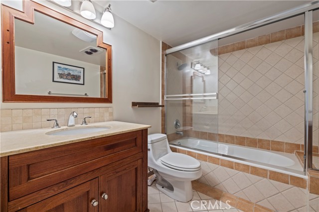 Bathroom #2
