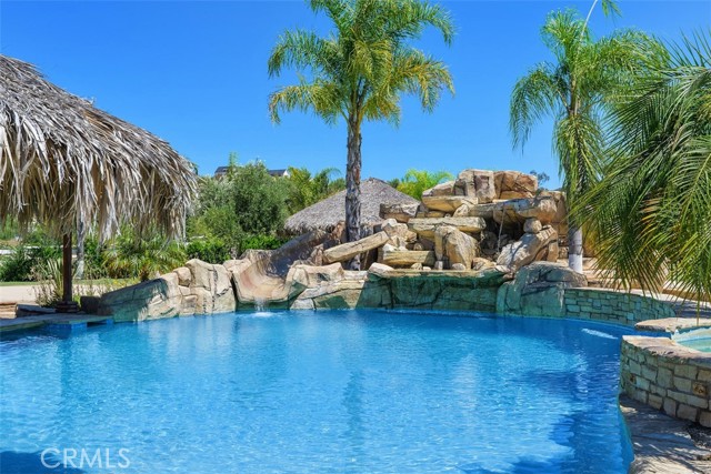 37789 Avenida La Cresta, Murrieta CA: https://media.crmls.org/medias/a45c2f8e-1a3e-4d61-981b-b310922f0c6f.jpg