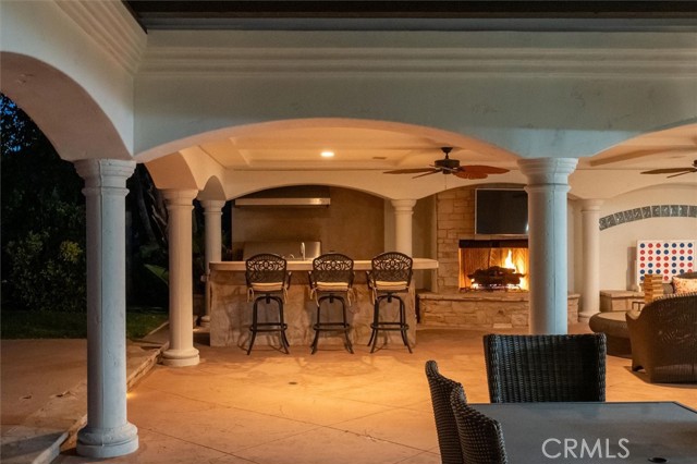 Detail Gallery Image 7 of 75 For 25132 Barnhill Rd, Saugus,  CA 91350 - 6 Beds | 6 Baths