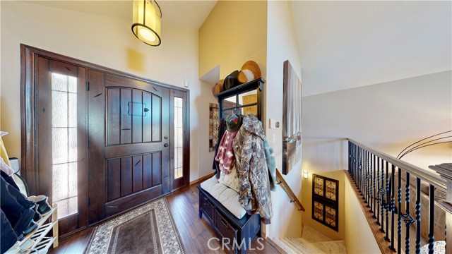 Detail Gallery Image 5 of 75 For 1430 Sequoia Dr, Lake Arrowhead,  CA 92352 - 4 Beds | 3/1 Baths